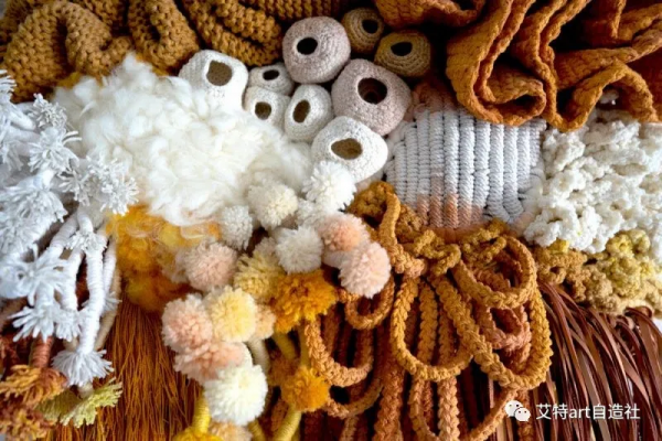 喜歡織毛線的男藝術家埃裡克·斯佩爾 喜歡織毛線的男藝術家埃裡克·斯佩爾