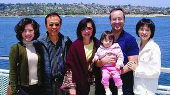 歸亞蕾：和初戀攜手56年，2個洋女婿改變了我