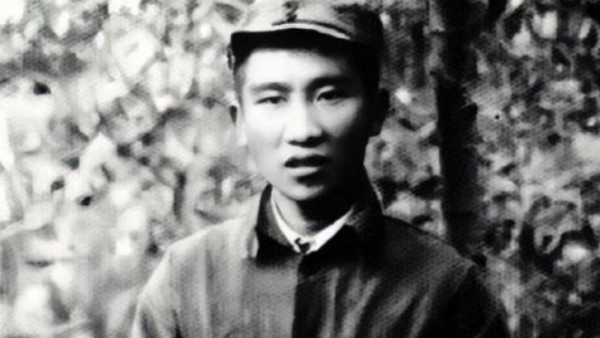 紅軍師長王光澤，消失48年後遺骸才被發現，鐵鐐仍釘死在腳踝上