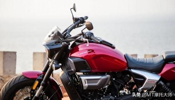 售價3字開頭！國產又一款運動巡航車亮相：V型雙缸，69匹馬力