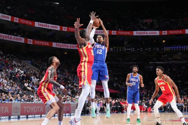 球鞋上腳集錦:狀元首秀拉胯,公牛雙星鍾愛kobe 球鞋上腳集錦:狀元首秀拉胯,公牛雙星鍾愛kobe