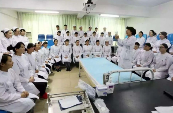 “含金量”超高的專科專業,畢業生很搶手,薪資待遇不輸本科生 “含金量”超高的專科專業,畢業生很搶手,薪資待遇不輸本科生