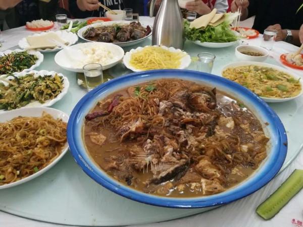 “夕陽紅”專列遊“熱”的“冷”思考之五：遊客自“坑”何時休？