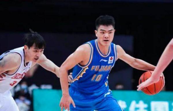 以前沒人要,現在越來越香了!盤點本賽季CBA十大CUBA球員 以前沒人要,現在越來越香了!盤點本賽季CBA十大CUBA球員