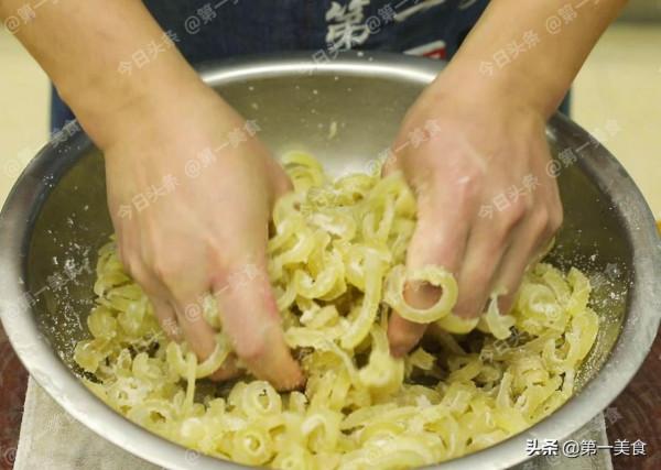 過年必吃的4道硬菜，提前做好，吃時熱一熱，越熱越香，省事
