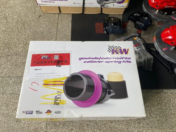 Model 3p頂級改裝案例丨碳纖維的視覺衝擊