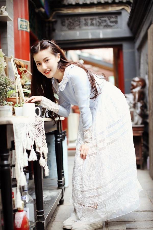 遼寧瀋陽女演員王鶴潤,清純可愛,秀外慧中 遼寧瀋陽女演員王鶴潤,清純可愛,秀外慧中