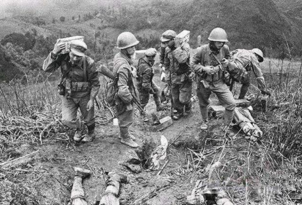 松毛嶺爭奪戰,越軍總指揮感嘆:解放軍的炮火太猛,只能下令撤退 松毛嶺爭奪戰,越軍總指揮感嘆:解放軍的炮火太猛,只能下令撤退