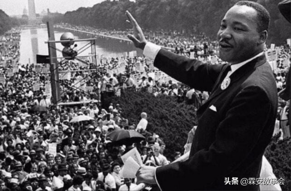 美國黑老大監獄稱王!13名獄警發生關係後生5子,美國司法怎麼了 美國黑老大監獄稱王!13名獄警發生關係後生5子,美國司法怎麼了