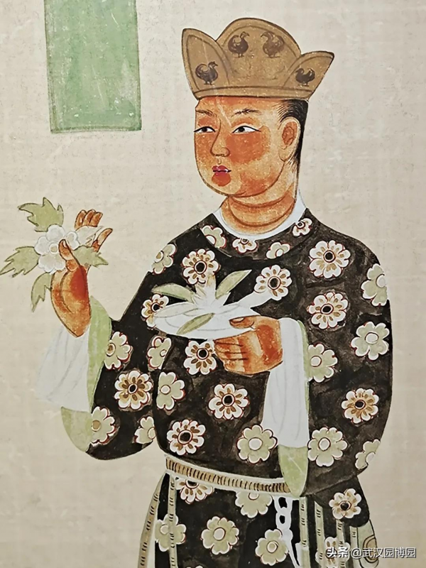 千年敦煌壁畫裡，藏著你的深秋時尚指南