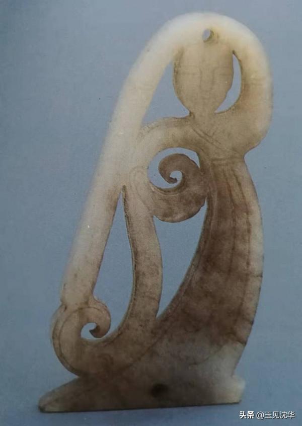 沈華:從歷史文化背景解讀漢代玉舞人俑特點 沈華:從歷史文化背景解讀漢代玉舞人俑特點