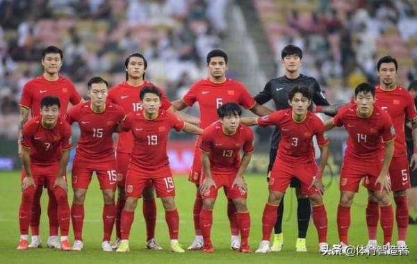 知名編劇嘲諷男足,為求不勝煞費苦心!每次輸球的劇本都不一樣 知名編劇嘲諷男足,為求不勝煞費苦心!每次輸球的劇本都不一樣