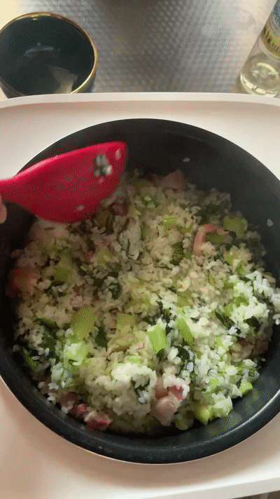 再入國產電飯煲，這款知吾煮電飯煲行不行？