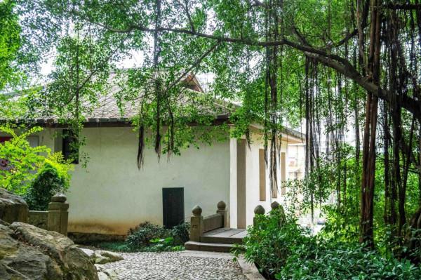 福州超神奇的一棟樓，建築按北斗七星狀排列，颱風來了都要繞著走