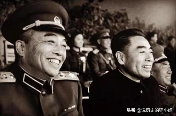 1952年,彭德懷不願出任總參謀長,毛主席開玩笑:你嫌官職太低? 1952年,彭德懷不願出任總參謀長,毛主席開玩笑:你嫌官職太低?