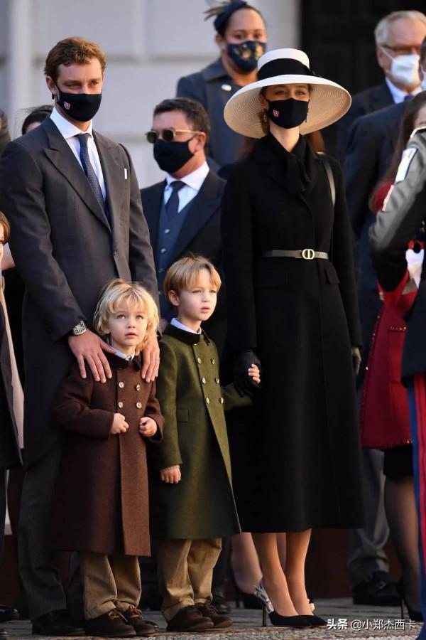 大S離婚後近照意外曝光，氣色紅潤和好友喝酒慶祝 | 鄭爾摩斯週報