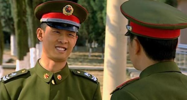 《士兵突擊》幕後:起初王寶強拒演許三多,徐帆出面將他一語點醒 《士兵突擊》幕後:起初王寶強拒演許三多,徐帆出面將他一語點醒