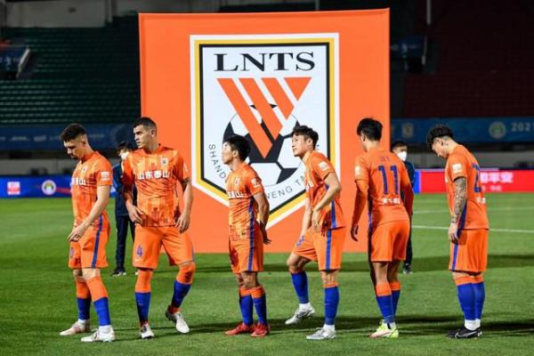 山東隊這些年：兩次陷入降級危機，靠“土帥”實現王者歸來