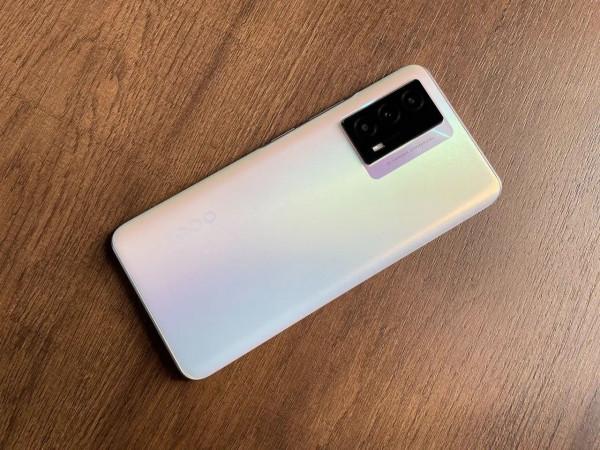 如何為長輩選手機?2021年最全攻略 如何為長輩選手機?2021年最全攻略