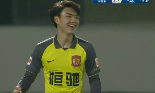 3億!曝中超或設新投資帽,足協三大舉措再為俱樂部減壓 3億!曝中超或設新投資帽,足協三大舉措再為俱樂部減壓