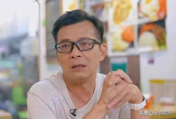 喪妻一年多的黃日華大哥疑似找到了新歡