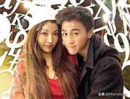 by2Yumi2015年的男友是何猷君！還在和王力宏果照聊天