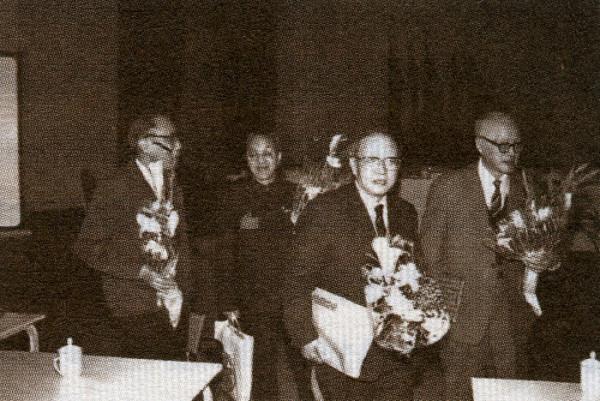 56年，周恩來揮手打斷工作人員彙報並指示：一定要把楊嘉墀調回來