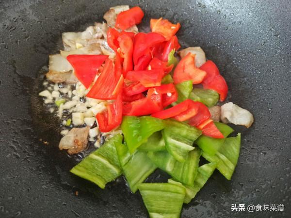 豆腐最好吃的12種做法，步驟簡單，鮮香入味，快學會做給家人吃吧