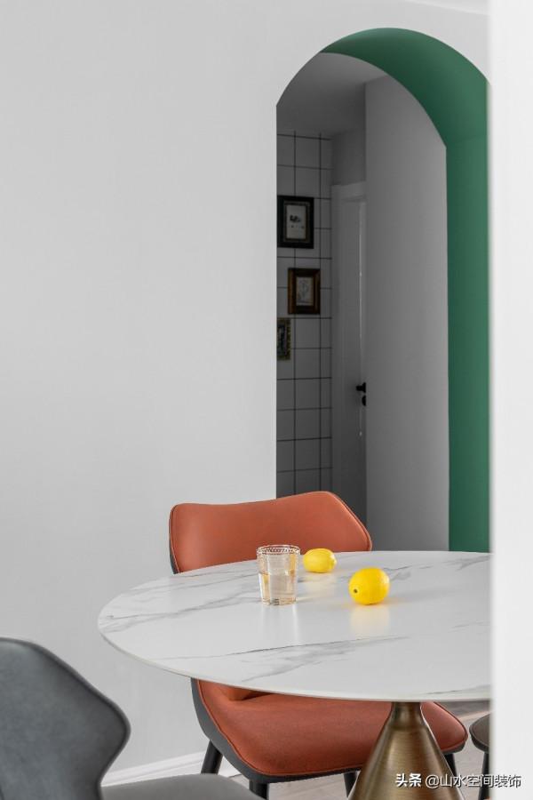 一家四口,100㎡北歐復古新家,簡潔又華麗,腔調十足 一家四口,100㎡北歐復古新家,簡潔又華麗,腔調十足