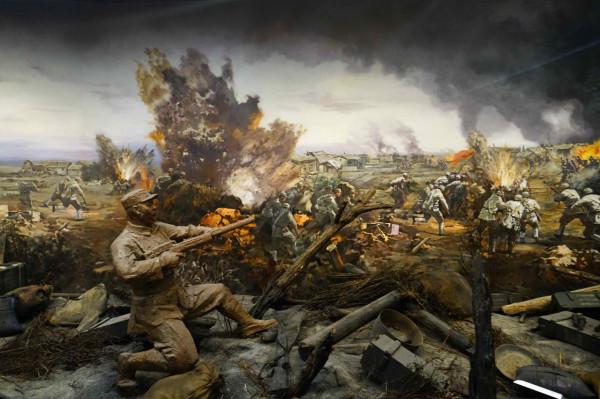 狹路相逢勇者勝