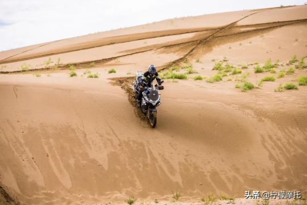 不該賣這價!春風800MT:只有騎過才能感受它的與眾不同 不該賣這價!春風800MT:只有騎過才能感受它的與眾不同