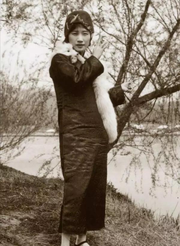 陸小曼有多能造？一個月頂普通人活幾年，徐志摩打7份工都養不起