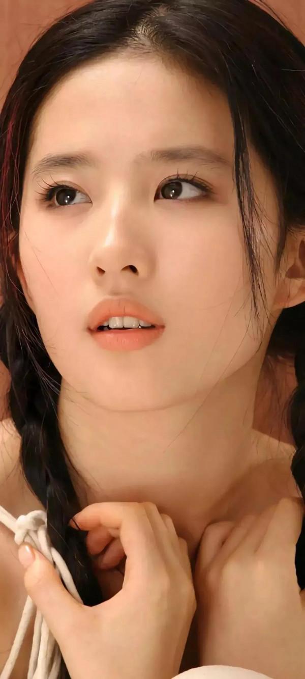 神仙姐姐劉亦菲：甜美可愛高畫質寫真集