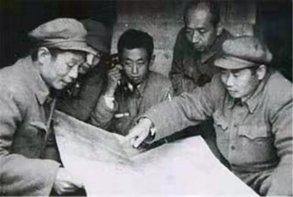 1971年候禮祥找軍區司令辦事，被哨兵阻攔，楊得志得知後派人去接