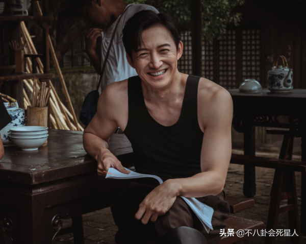 6位不油膩的中年男星，健身、有趣、不擠眉弄眼，大家學起來啊