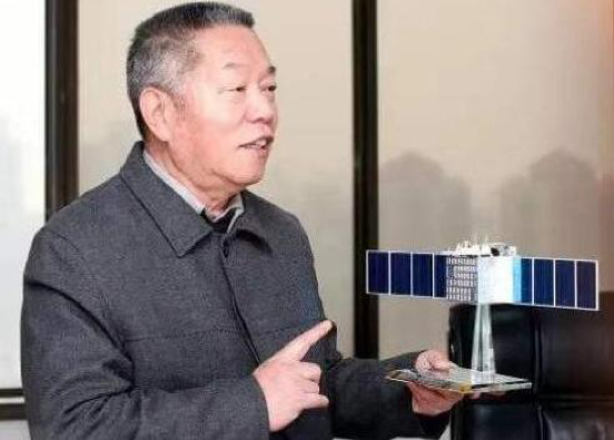 百年瞬間丨中國第一顆極軌氣象衛星發射成功