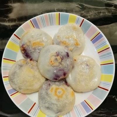 早上不知道吃什麼，一碗紫薯餅全搞定