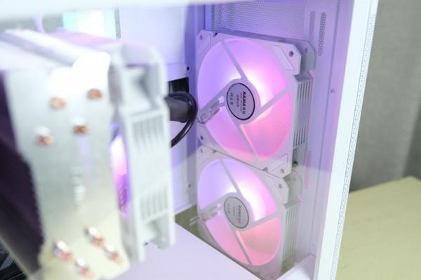 新年新氣象，中端平面設計主機 i5+32G+先馬易大師S1雪裝版上機