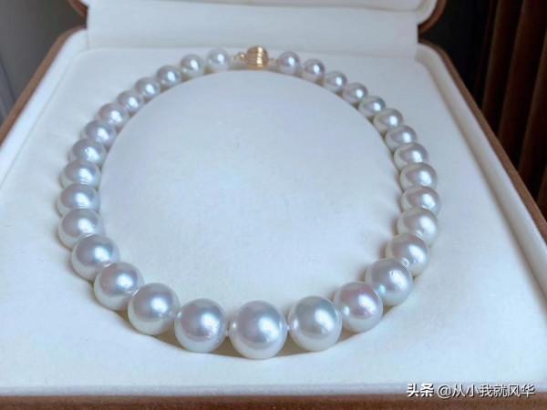 元旦的起源和習俗，元旦適合送什麼珠寶玉石