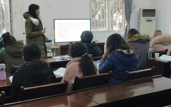 花上萬元報名“公務員”培訓班，值得嗎？考生要根據實際情況選擇