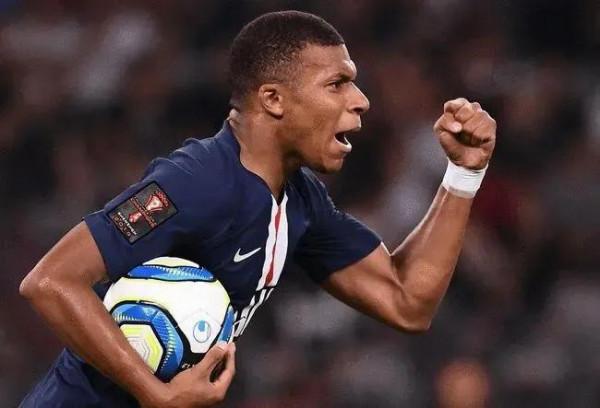 最已陣?足球經理2022最強11人!可惜C羅無緣首發 最已陣?足球經理2022最強11人!可惜C羅無緣首發