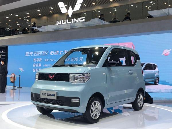 新能源汽車保值率排行榜：宏光MINI排第一，特斯拉只能排第二？