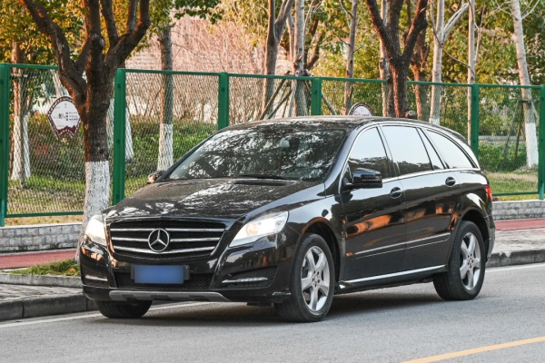 3&period;0T二手賓士MPV，高功率大空間，宜商宜家好選擇