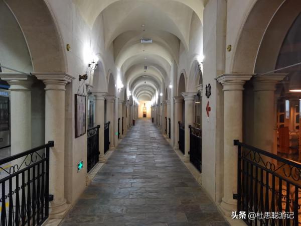 漢EV自駕新疆,探訪亞洲最大葡萄酒地下酒窖,逛完景區還送葡萄酒 漢EV自駕新疆,探訪亞洲最大葡萄酒地下酒窖,逛完景區還送葡萄酒