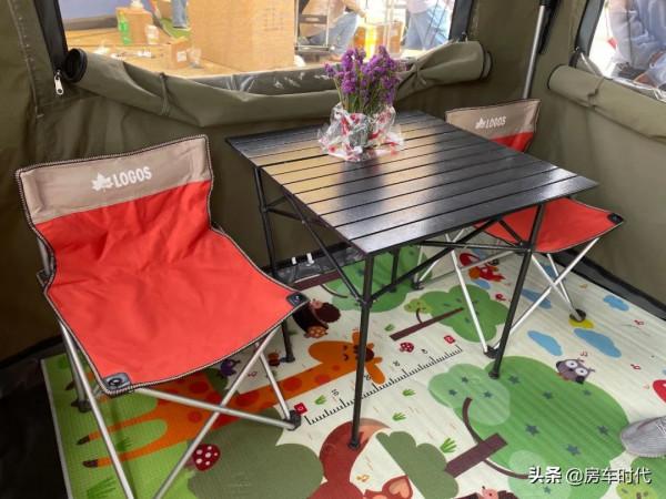 可以摺疊的房車！不到5萬 拉著澳途小坦克側翻A1拖掛體驗露營野炊