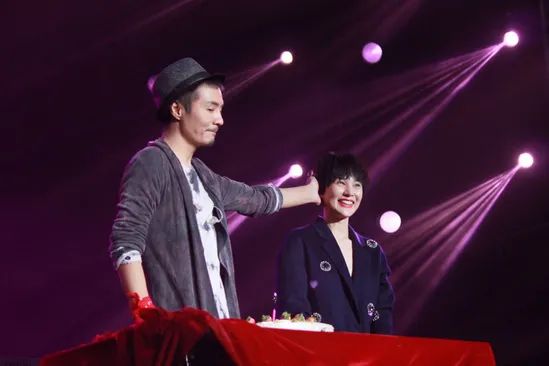 選擇丁克夫妻的6對明星,有人心疼妻子受苦,有人裸捐全部財產 選擇丁克夫妻的6對明星,有人心疼妻子受苦,有人裸捐全部財產