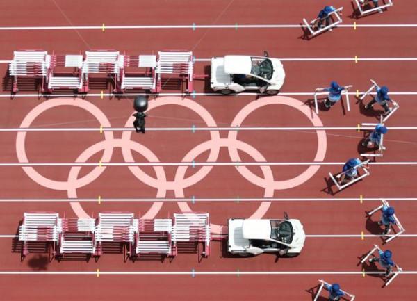 在你我最熟悉的場地，每一滴汗水都是一個故事