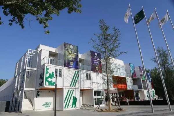 3年追蹤3個冰球少年，揭秘冰上運動從“小眾冷門”到“爬藤捷徑”