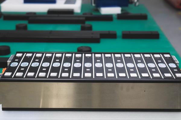 扒一扒刀片電池、彈匣電池、大禹電池到底是怎麼回事？