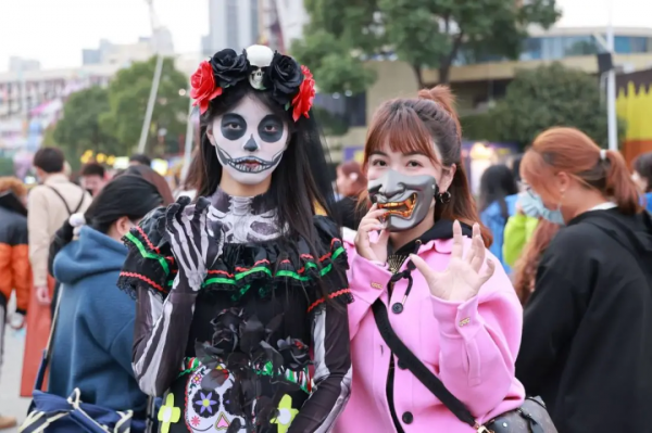 至11.14 萬聖嗨玩繼續